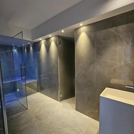 Dune Luxury Roof Pool Wellness *