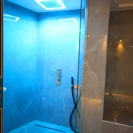 Dune Luxury Roof Pool Wellness 4* 加利波利